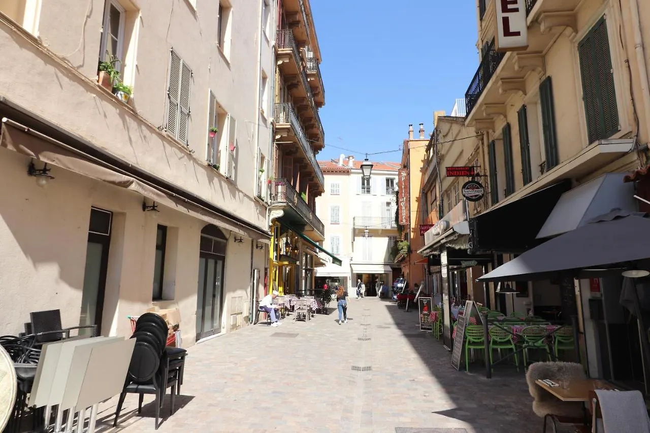 Zone Pietonne, 3 Chambres, 3 Sdb Cannes France