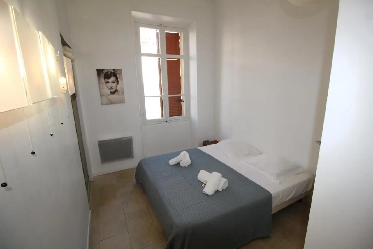 Zone Pietonne, 3 Chambres, 3 Sdb Cannes